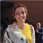 Ho esperienza pluriennale e con tutti i tipi di studenti. Adoro l’inglese e il mio obiettivo è farlo amare anche a voi!